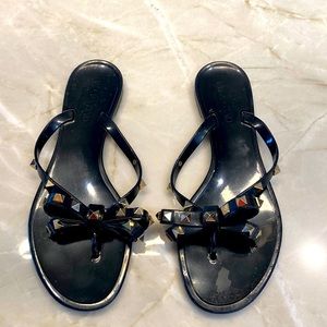 Authentic Valentino Rockstud Jelly Flip Flops Sandals Size 38 Black good used